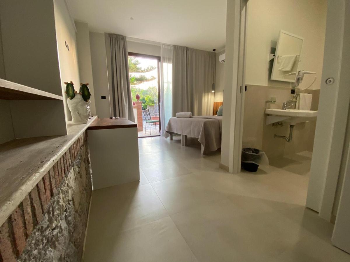 Villa Antonino Giardini Naxos Ngoại thất bức ảnh