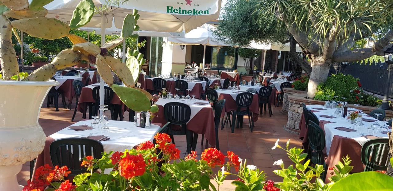 Villa Antonino Giardini Naxos Ngoại thất bức ảnh