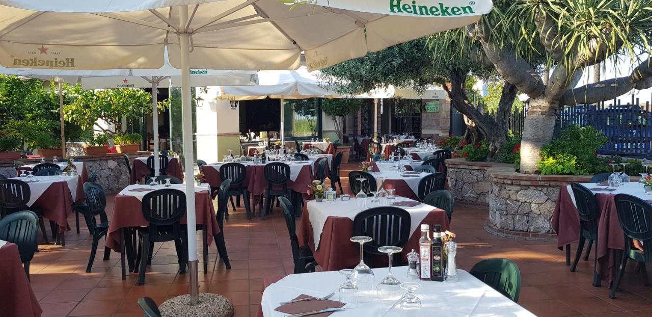 Villa Antonino Giardini Naxos Ngoại thất bức ảnh