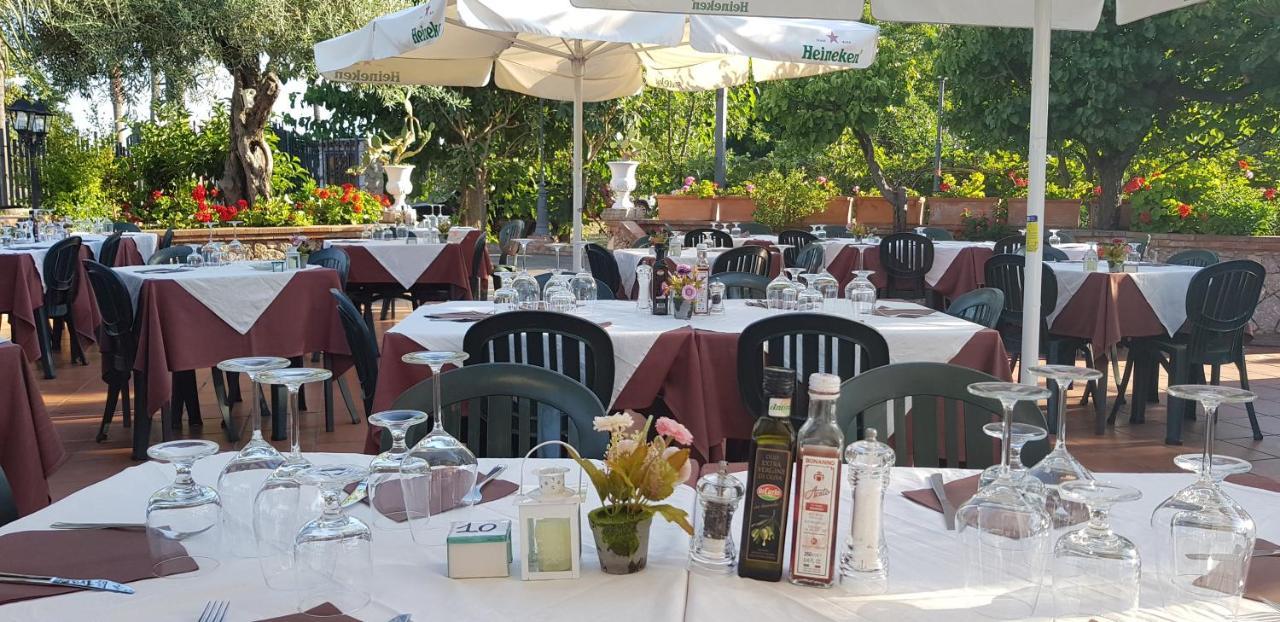 Villa Antonino Giardini Naxos Ngoại thất bức ảnh